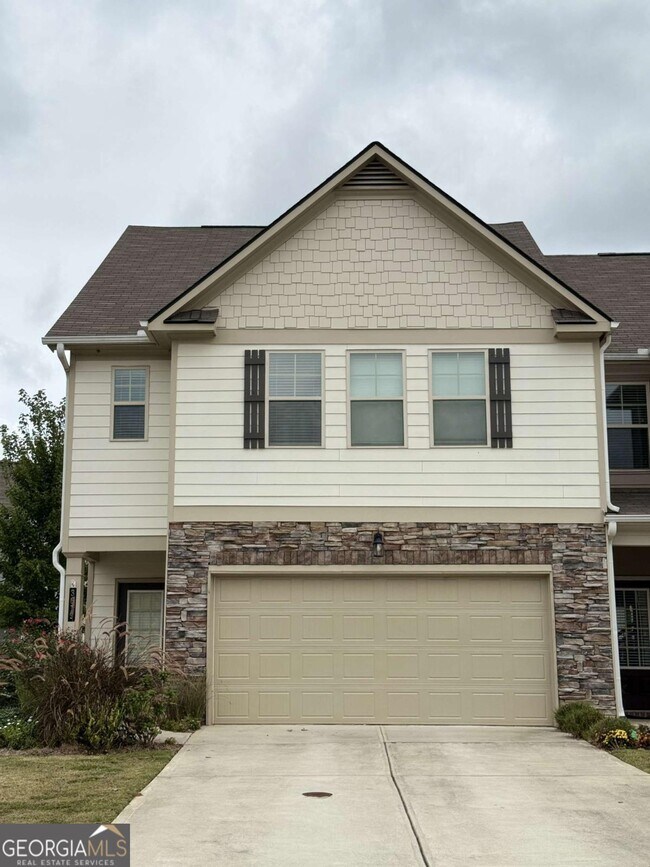 Primary Photo - 3619 Cyn Spgs Dr