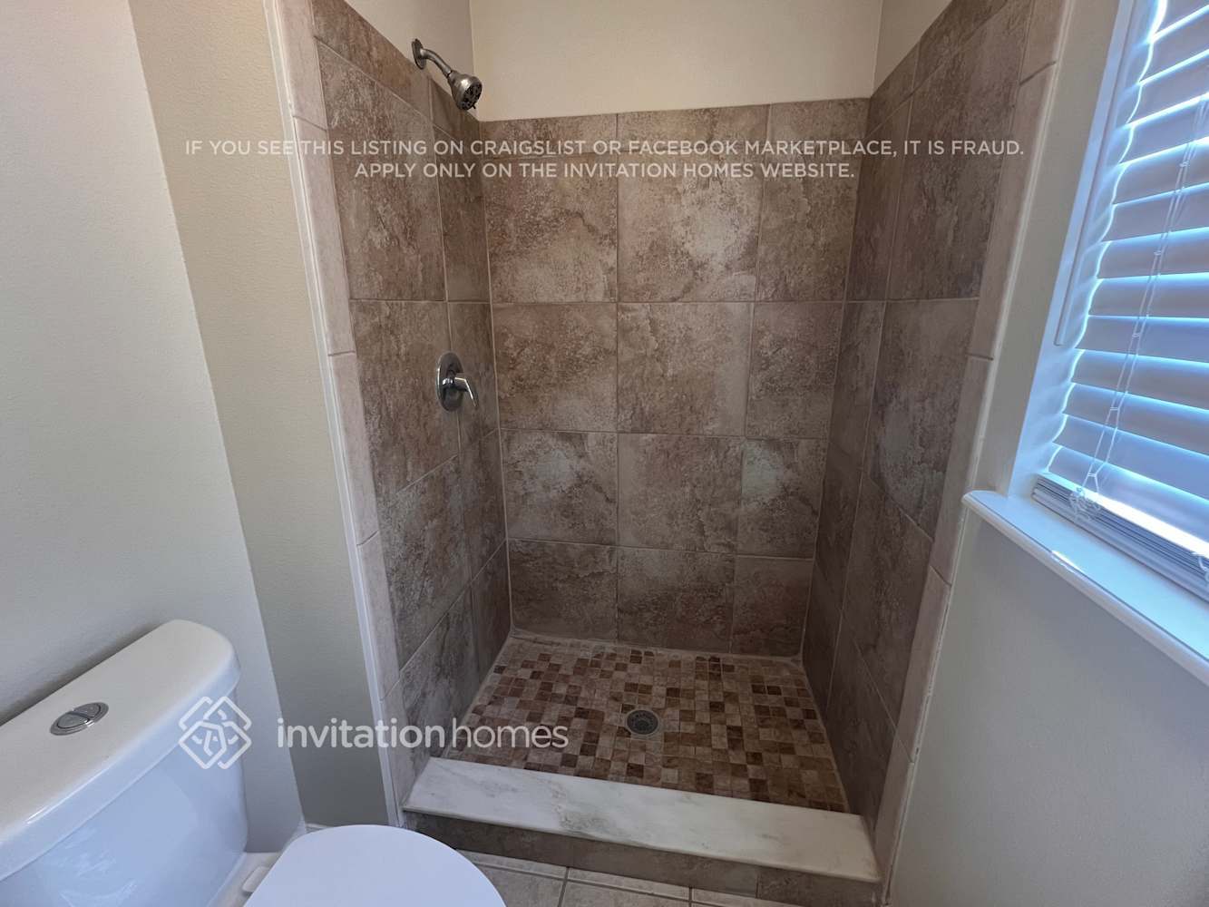 Building Photo - 14715 Tully Woods Ct