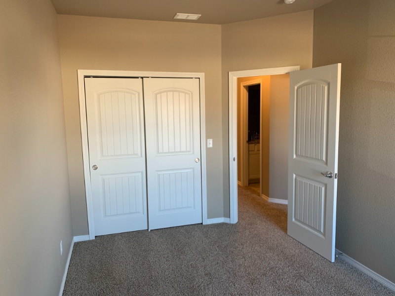 Building Photo - 3021 Upland Dr