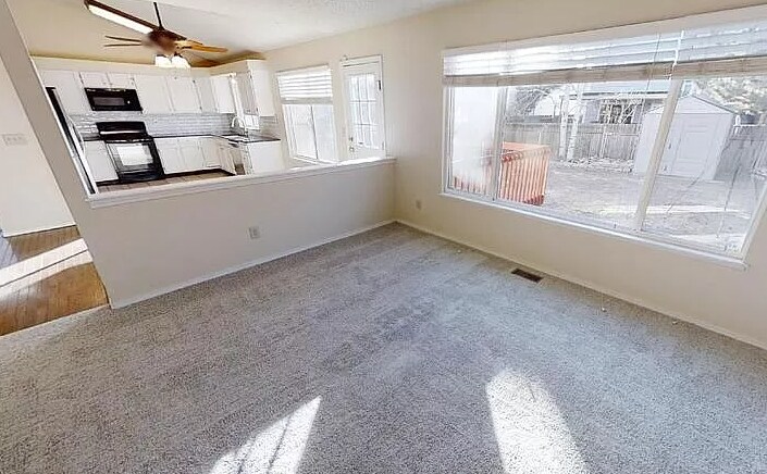 Building Photo - 7836 Scarborough Dr