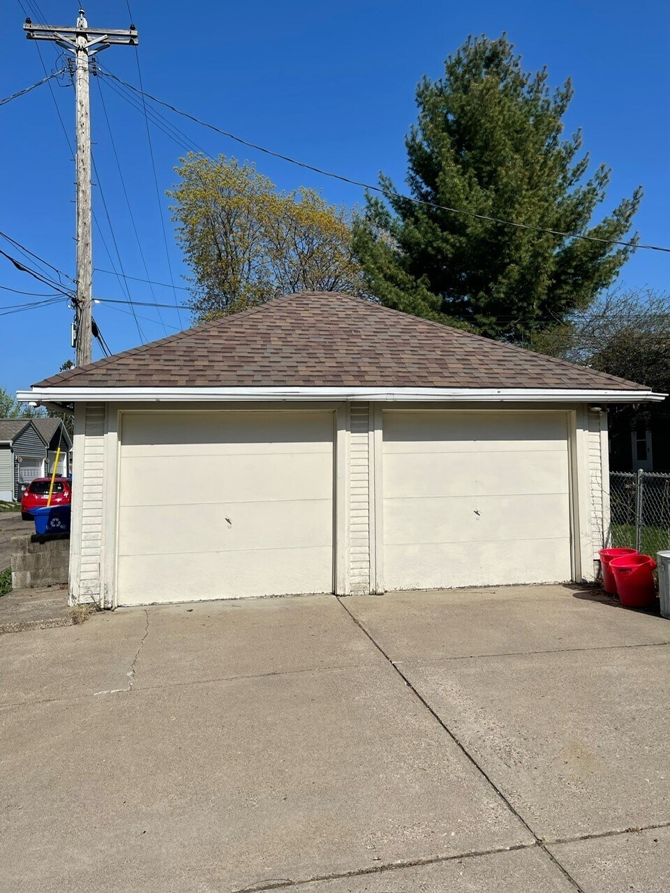 Building Photo - 1693 Watson Ave