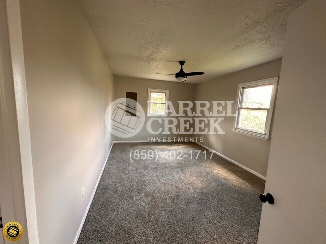 Building Photo - 2-bed 1-Bath House
