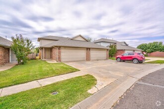 Building Photo - Charming 2-Story Duplex in Gated Community...