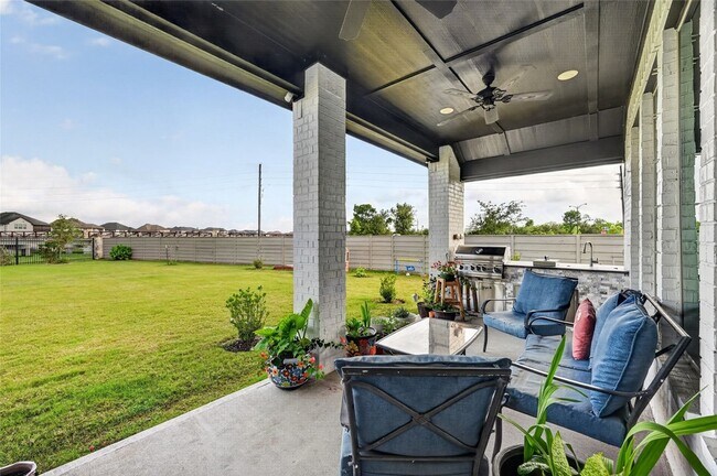 Building Photo - 4731 Cedar Butte Ln