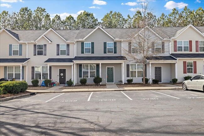 Primary Photo - Beautiful 4 Bedroom Townhome in SE Raleigh!