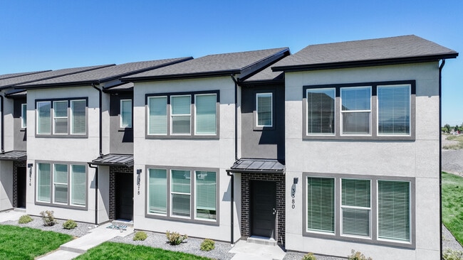 Building Photo - NT 3399