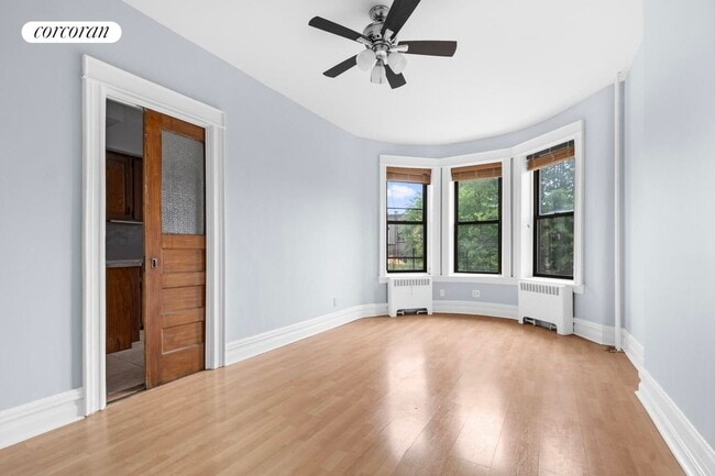 Primary Photo - 59-26 Catalpa Ave