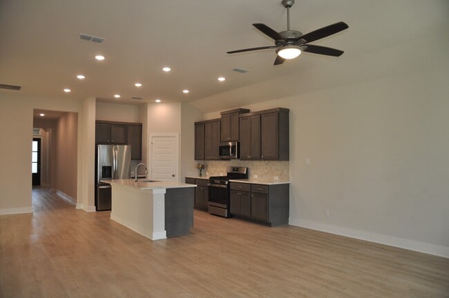 Building Photo - 31822 Grand Orch Ln
