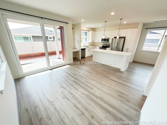 Building Photo - 94-1133-1133 Halekukui St