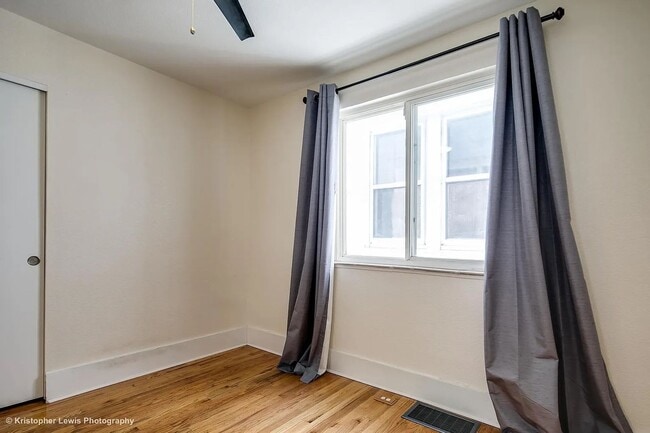 Building Photo - Historic Highlands Gem: Modern Comforts in a Sought-After Neighborhood!