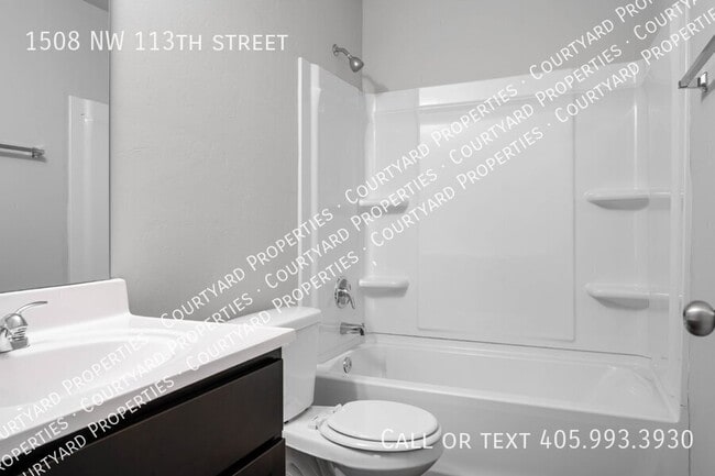 Building Photo - 1508 NW 113th St
