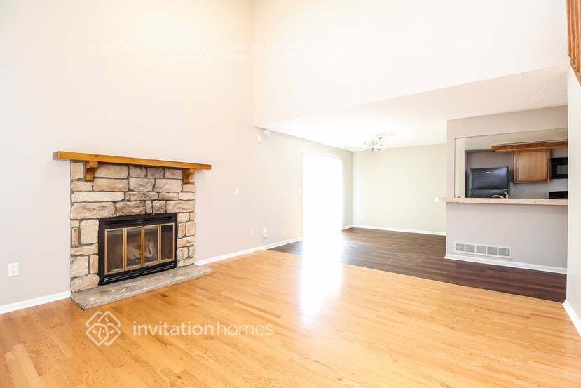 Building Photo - 11701 E Cornell Cir