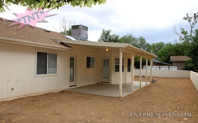 Building Photo - Home in Prescott Valley