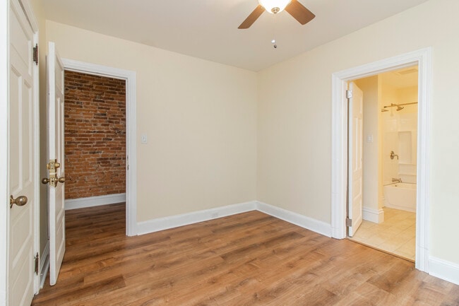 Building Photo - 328 W Front St