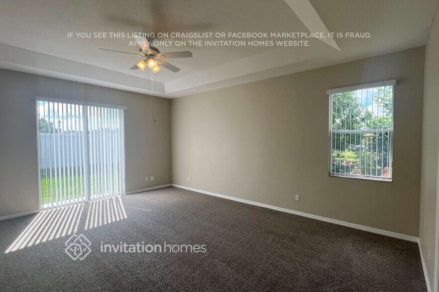 Building Photo - 4702 Barbados Loop