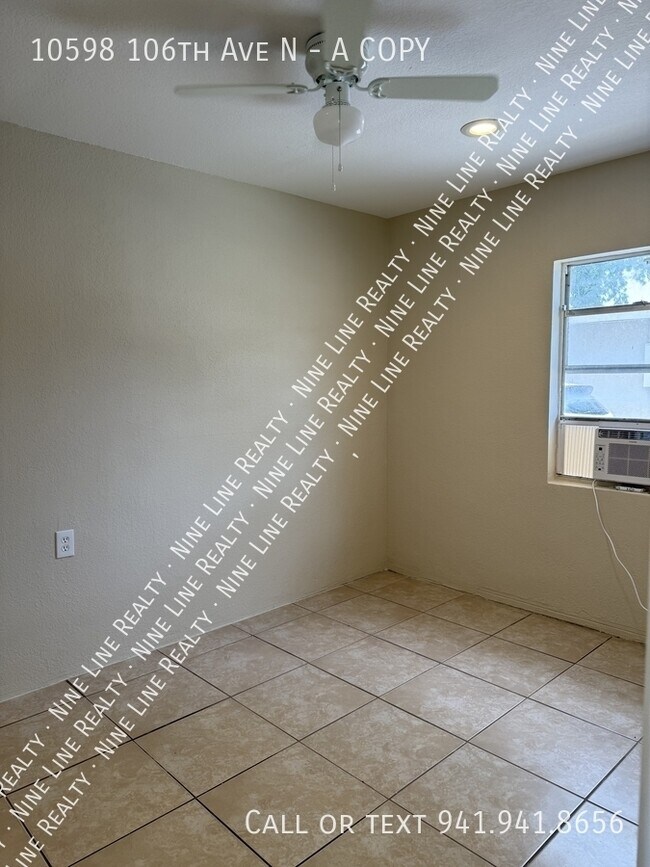 Building Photo - 10598 106th Ave N