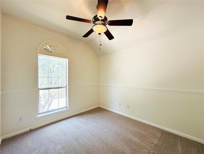 Building Photo - 13413 Creole Cove