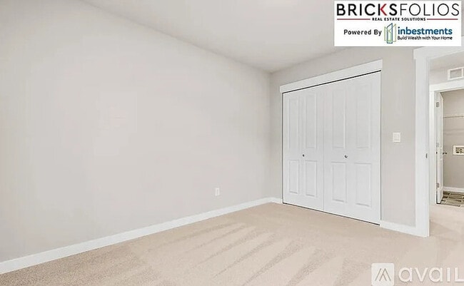 Building Photo - Discover Your Dream Home in Puyallup