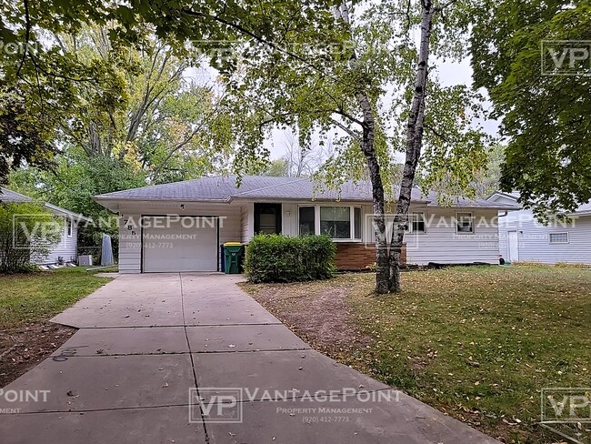 Primary Photo - 1785 Aspen Ln
