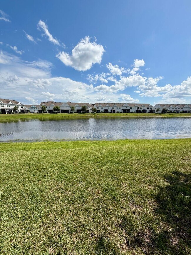 Building Photo - 12803 Josslyn Ln