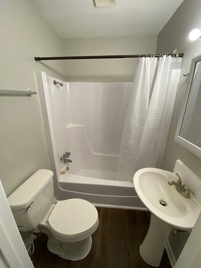 101 McKellar Ct 101 McKellar Ct Greenwood SC 29649 Apartment Finder