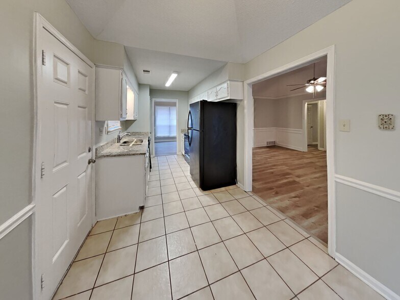 Building Photo - 4847 Gadwall Dr W