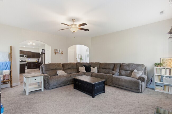 Building Photo - 2012 Snapper St