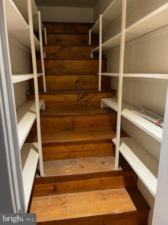 Building Photo - 7032 Token Valley Rd