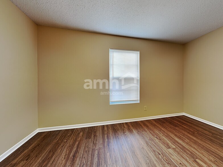 Building Photo - 786 Hickory Pine Dr