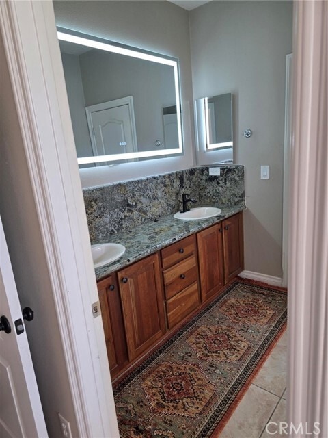 Building Photo - 38728 Falkirk Dr