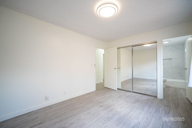 Building Photo - 3 BD/2 BA Home in Mililani with Garage (Av...