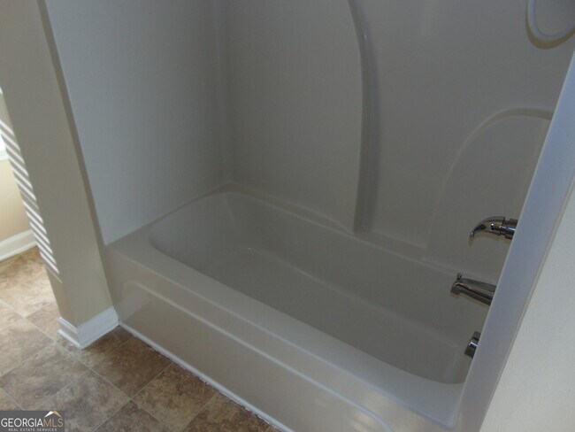 Building Photo - 1320 Napa Valley Dr SW