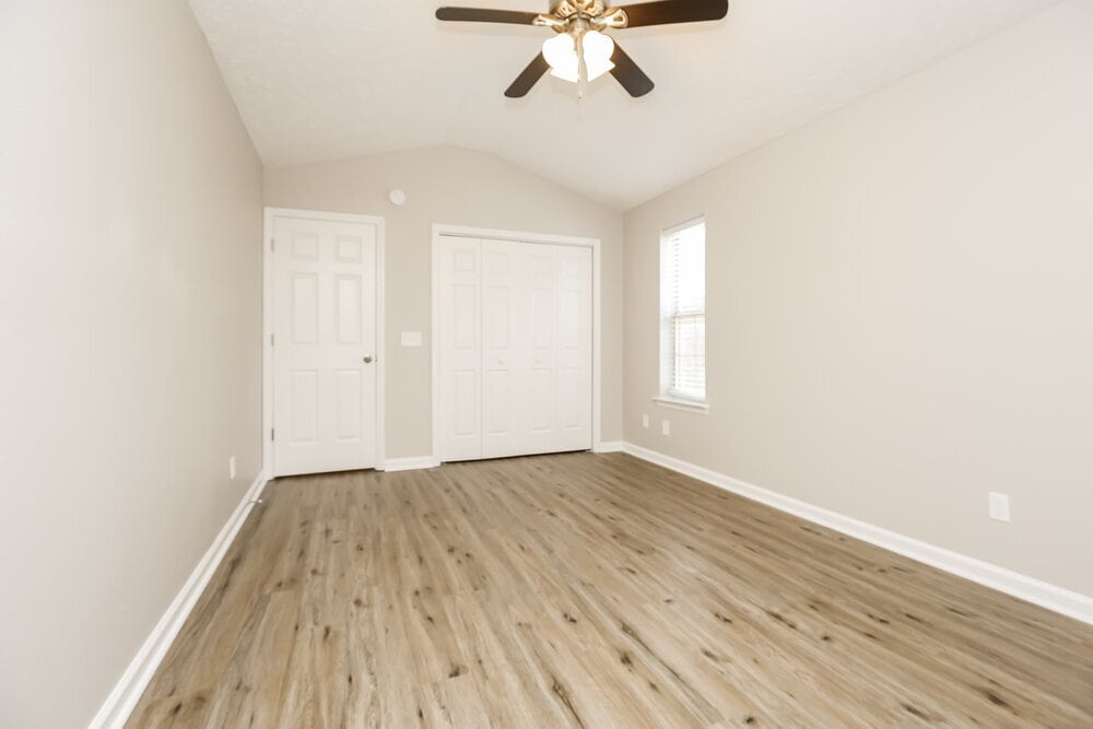Building Photo - 722 Lou Gehrig Cir