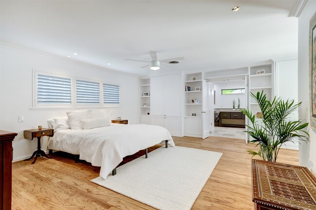 Building Photo - 12419 Mossycup Dr