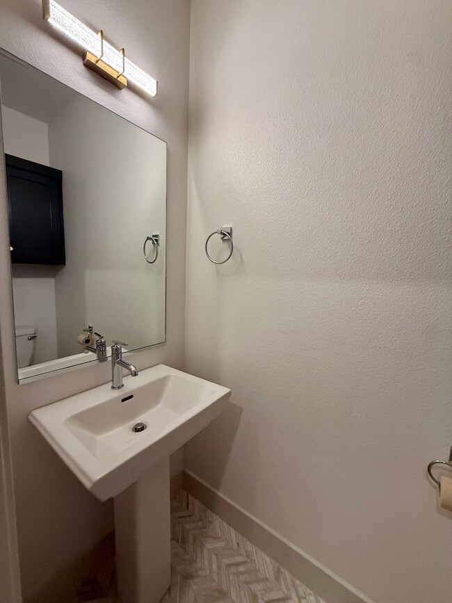 Building Photo - New Construction