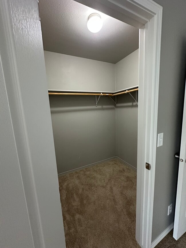 Building Photo - 37 Rd 2393