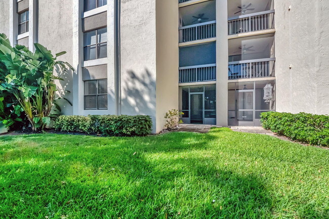 Building Photo - 950 Lavers Cir