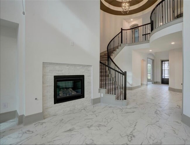 Building Photo - 712 Fall Rock Branch Dr