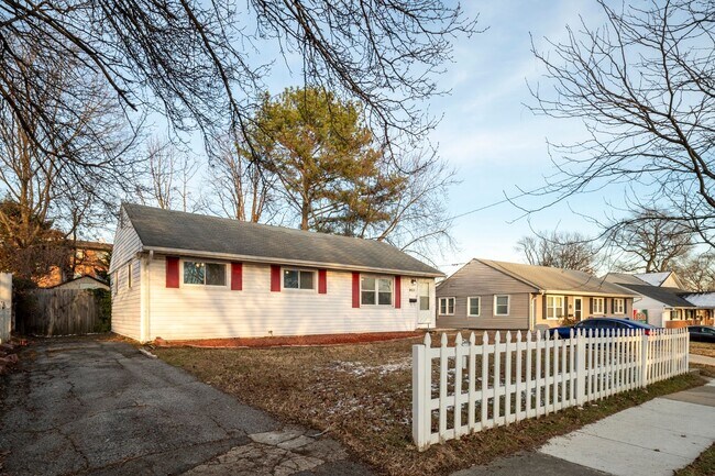 Building Photo - Laurel, MD