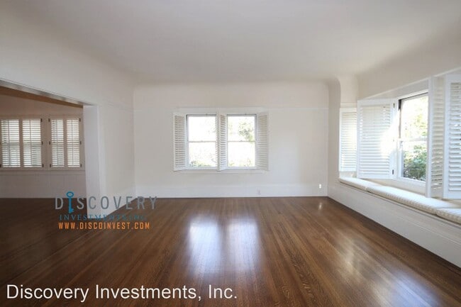 Building Photo - 4 br, 2.5 bath House - 532 Magnolia Avenue