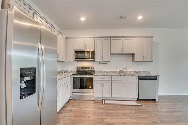 Building Photo - 5148 Captain Dr