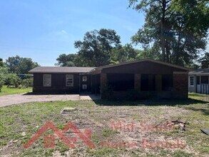 Building Photo - 2964 S Perkins Rd