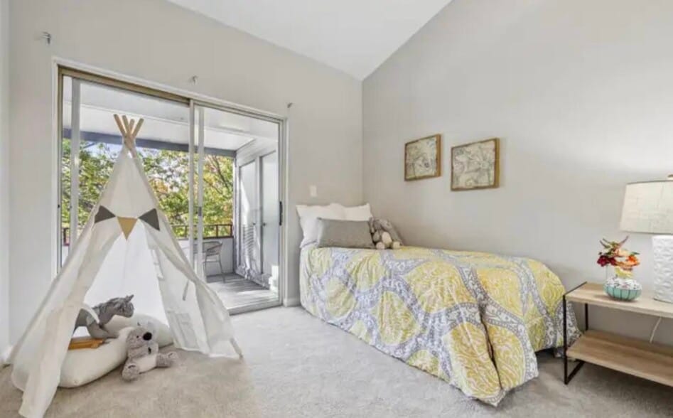 Building Photo - 13700 Modrad Way