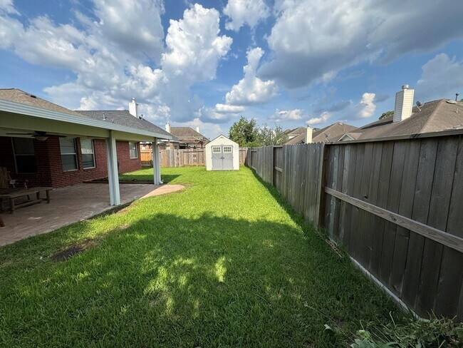 Building Photo - 9907 Rushing Springs Dr