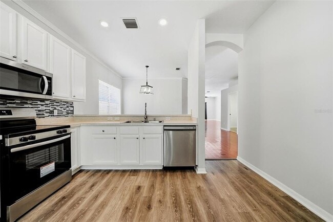 Building Photo - 403 Laguna Mill Dr
