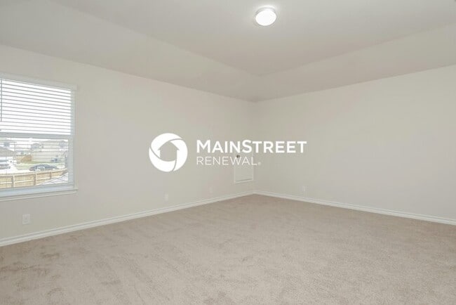 Building Photo - 4 Bedroom Pet-Friendly Home in SAINT HEDWIG, TX with Main Street Renewal