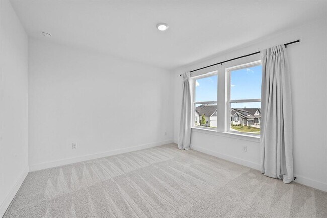 Building Photo - 115 Bamboo Dr