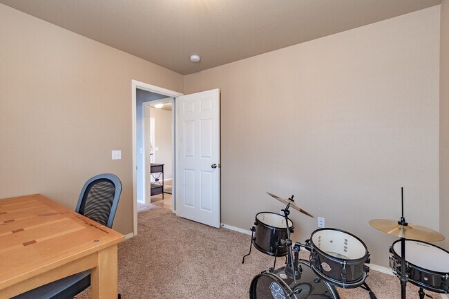 Building Photo - 3/2 in Tradewinds