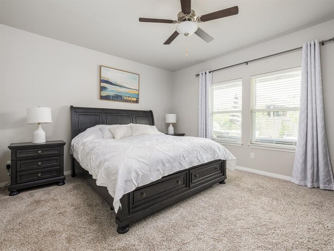 Building Photo - 2810 Dell Hollow Dr