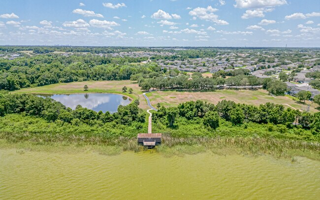 Building Photo - 2500 Azzurra Ln